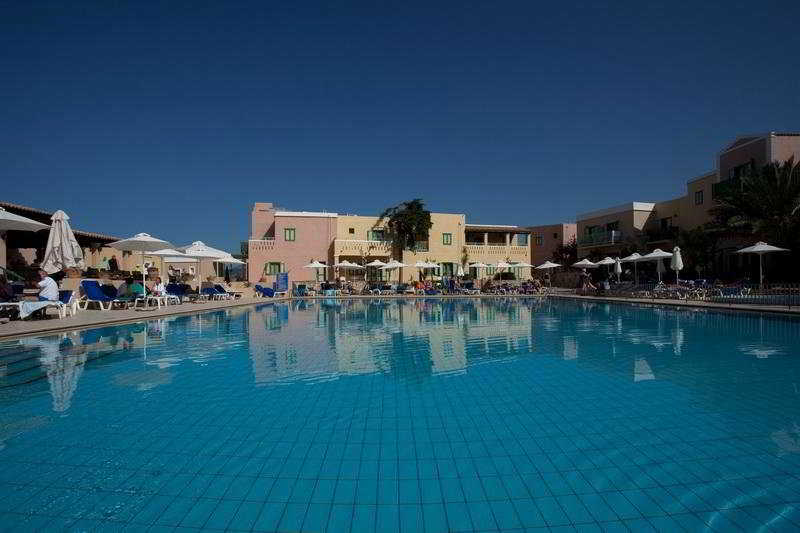 Фото Silva Beach Hotel