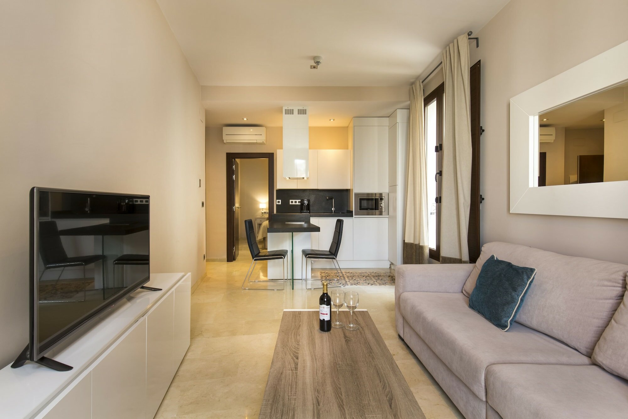 Фото Siloe Plaza