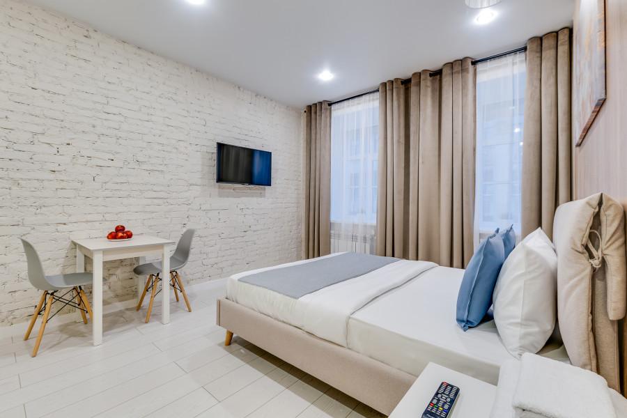 Фото Arlo Ломоносова