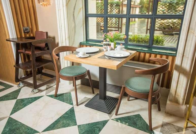 Фото Promenade Hotel Baku