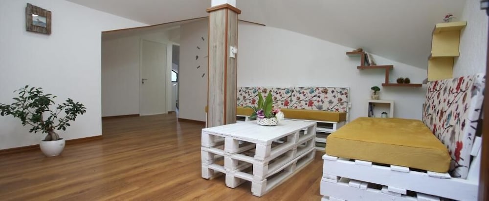 Фото Guest House Himaj