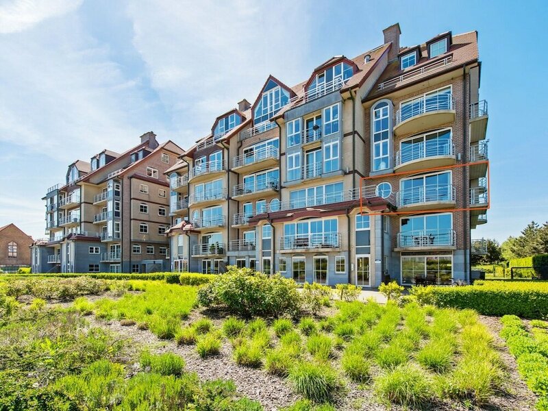 Апартаменты Castle Apartment With View в Бланкенберге