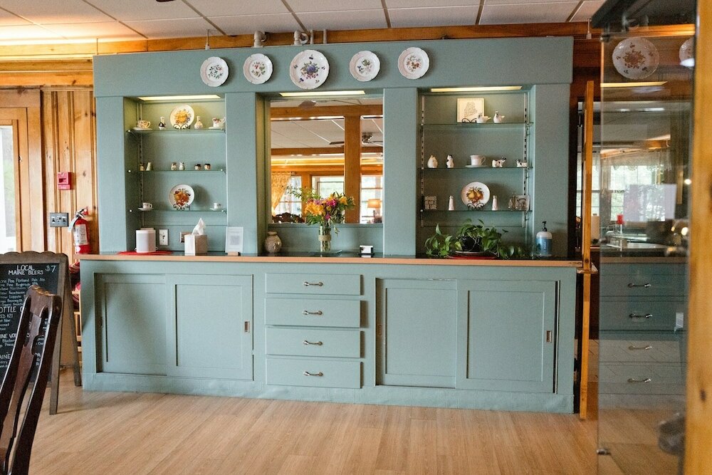 Фото Wolf Cove Inn