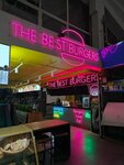 The best burgers (Mozhaysky Val Street, 10), fast food