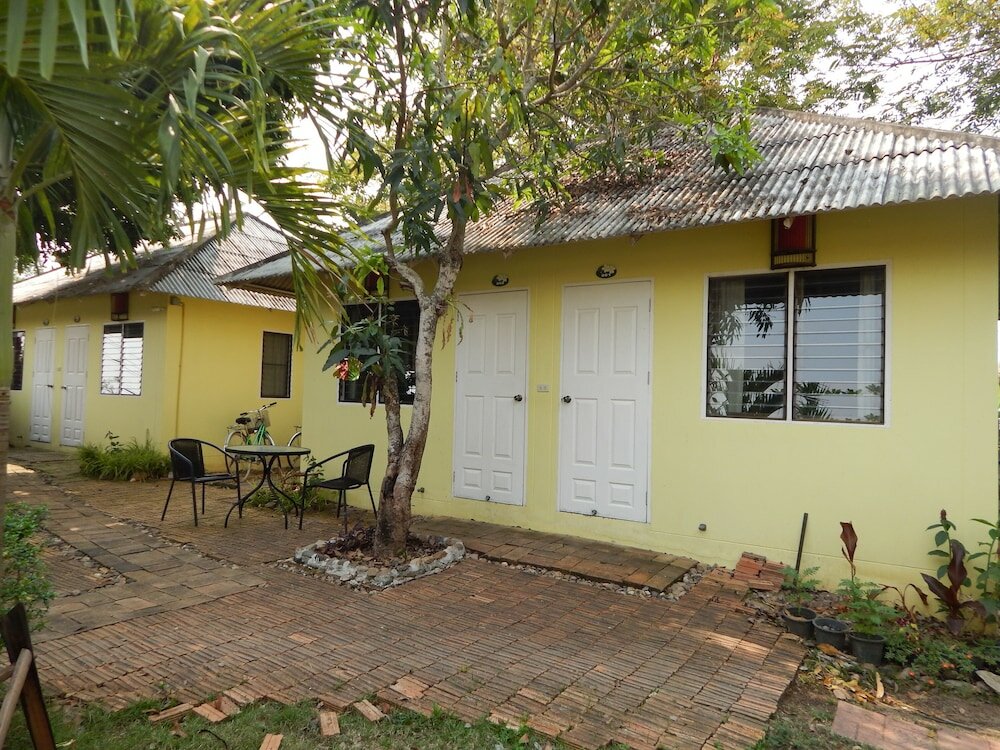 Фото Him Naam Pai Resort