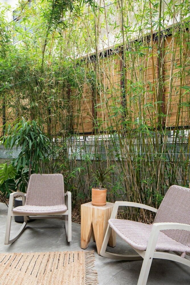 Фото The Pearl Hotel