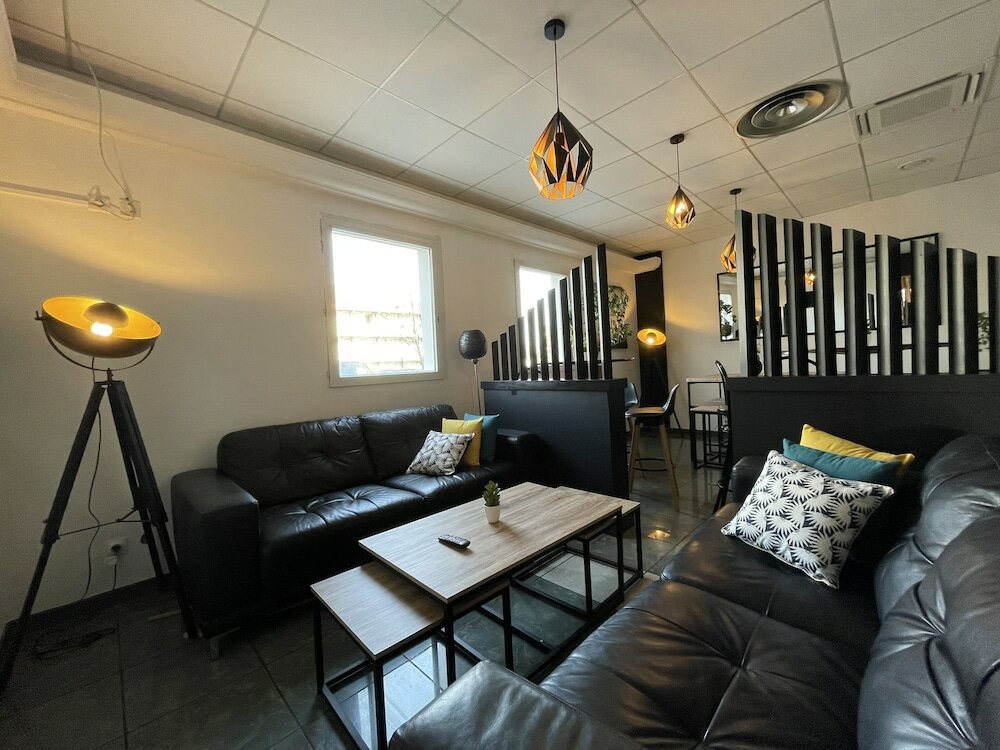 Фото Hôtel Restaurant Kyriad Direct Dijon Nord - Zenith - Toison d'Or