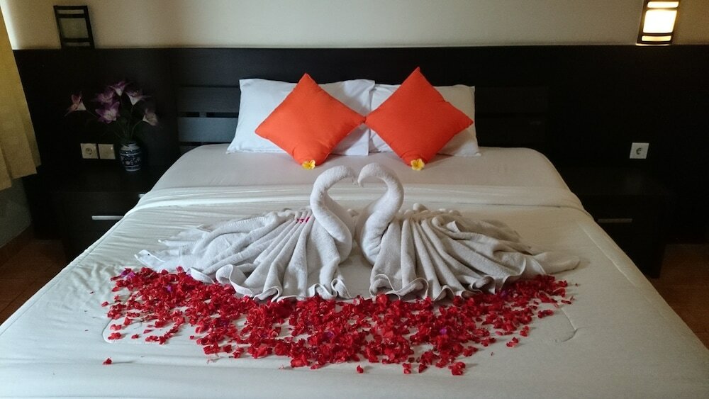 Фото Agus Beach Inn