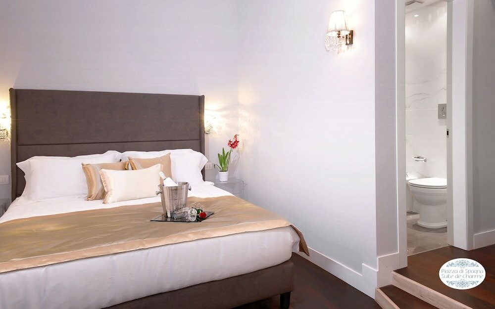 Фото Piazza di Spagna Suite de Charme