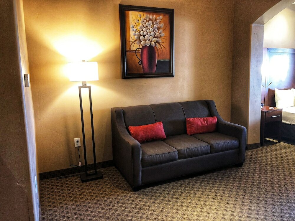 Фото Comfort Inn at Convention Center