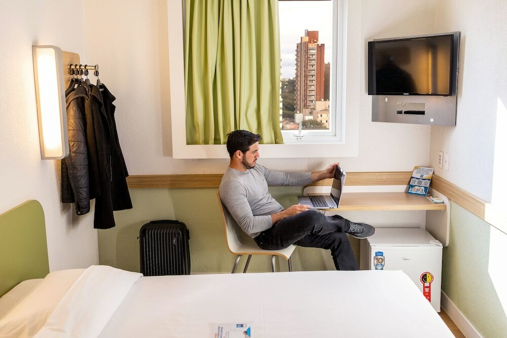 Фото Ibis Budget Maringa