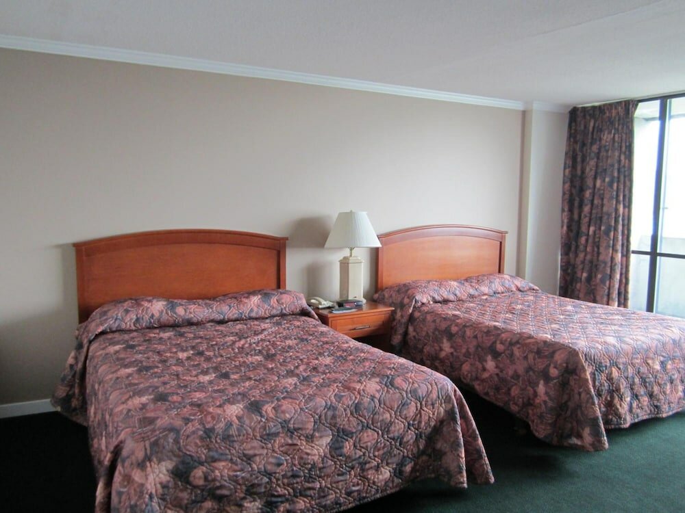 Фото Highliner Plaza Hotel And Conference Ctr