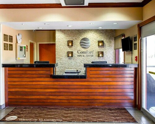 Гостиница Comfort Inn & Suites Coralville - Iowa City near Iowa River Landing в Коралвилле