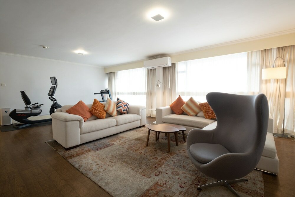 Фото Holiday Inn Golden Mile