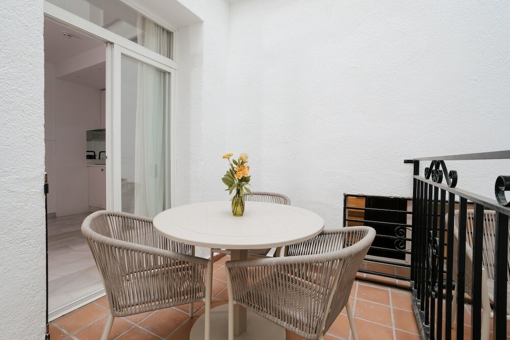 Фото Sonder Santa Ana