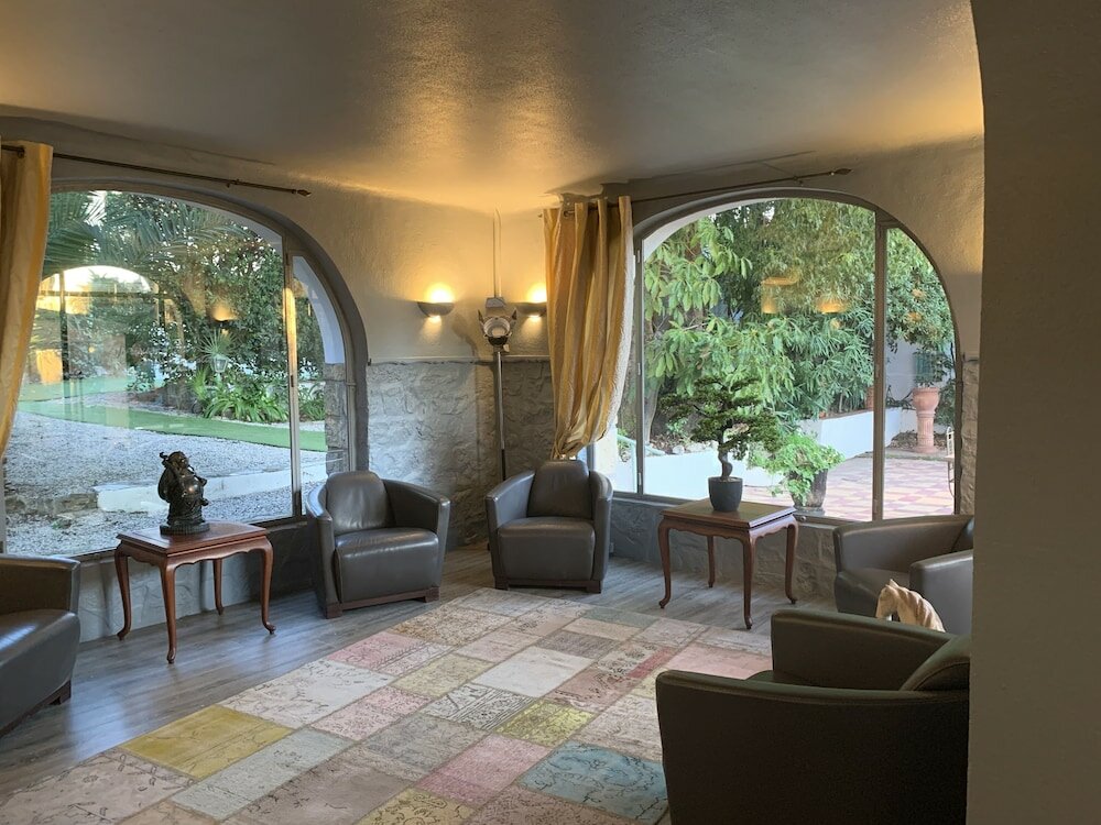 Фото Hôtel Le Pré Catelan