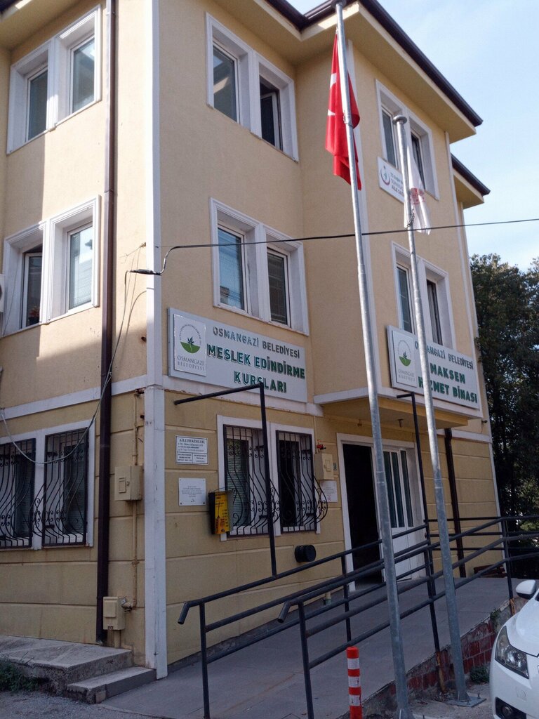 عيادة خارجية للبالغين Bursa Osmangazi 15th Number Maksem Family Health Center ، بورصة، صورة