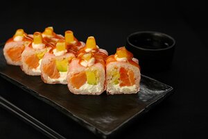Taberu (Samoylova Street, 10), sushi bar