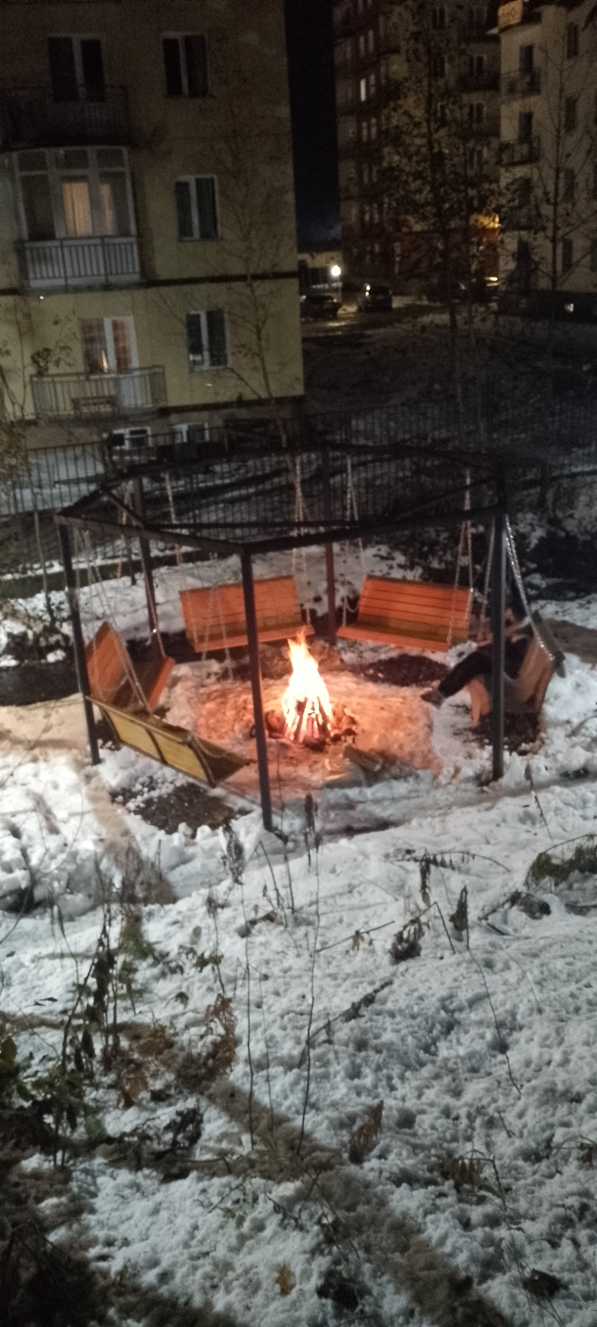 Фото Домик в лесу