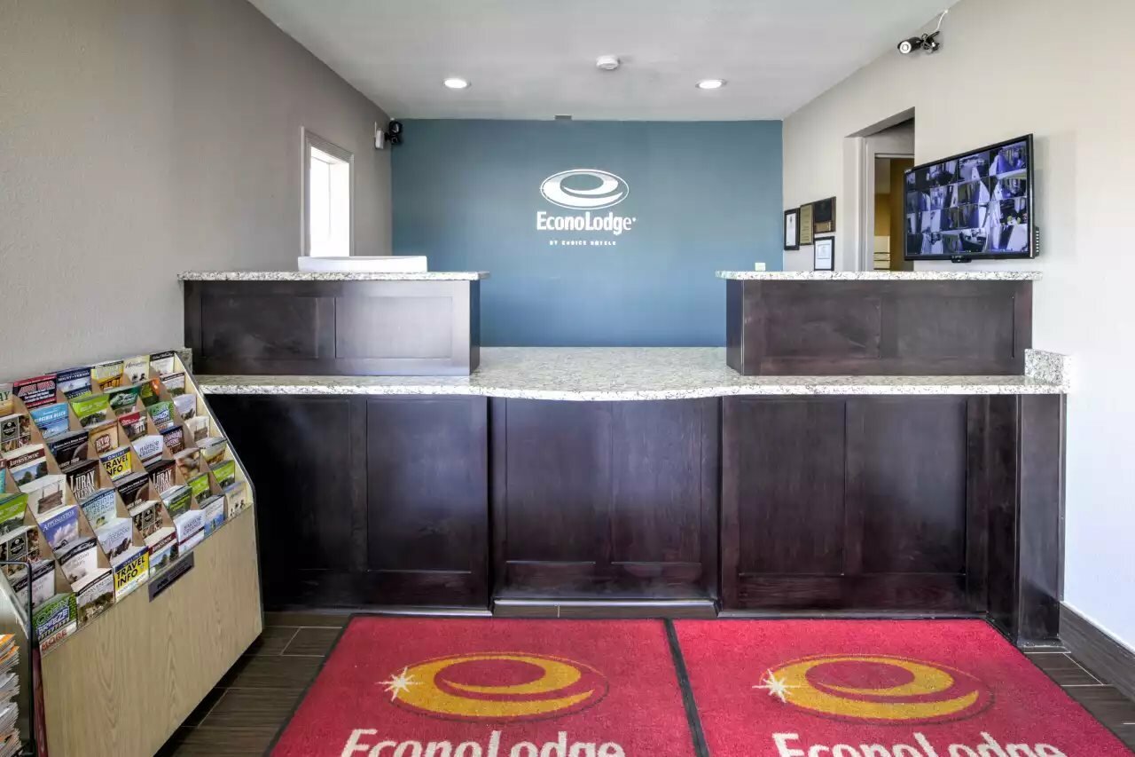 Фото Econo Lodge Airport