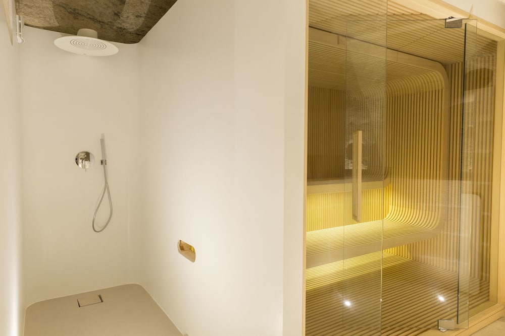 Фото Aquatio Cave Luxury Hotel & SPA