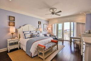 Гостиница Harborside at Charleston Harbor Resort and Marina