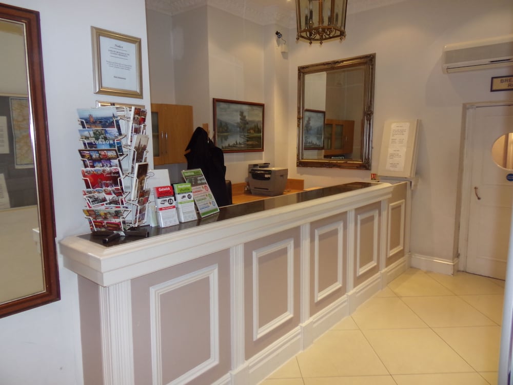 Фото Wedgewood Hotel