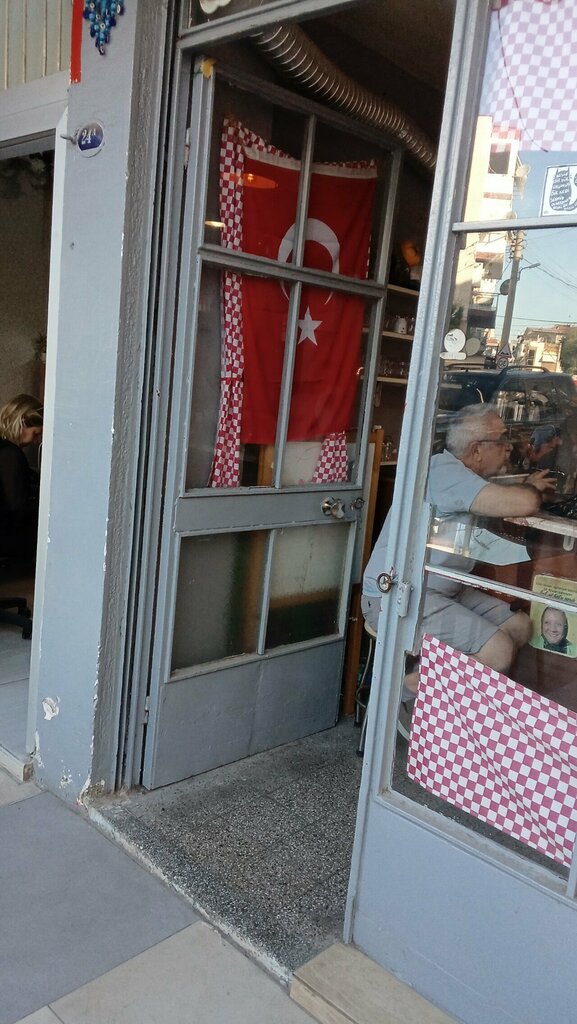 Cafe Erkenci Kuş Kafe, Izmir, photo