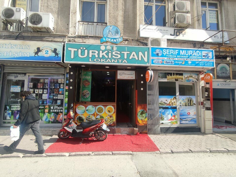 Grocery Turkistan Market, Konya, photo