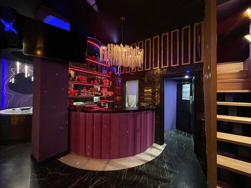 Жібек мөлдір трусикидегі жас қыздардың секс порносы