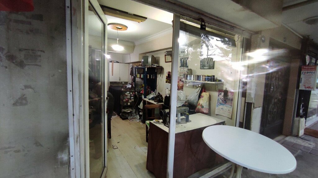 Tailor Recep, Izmir, photo