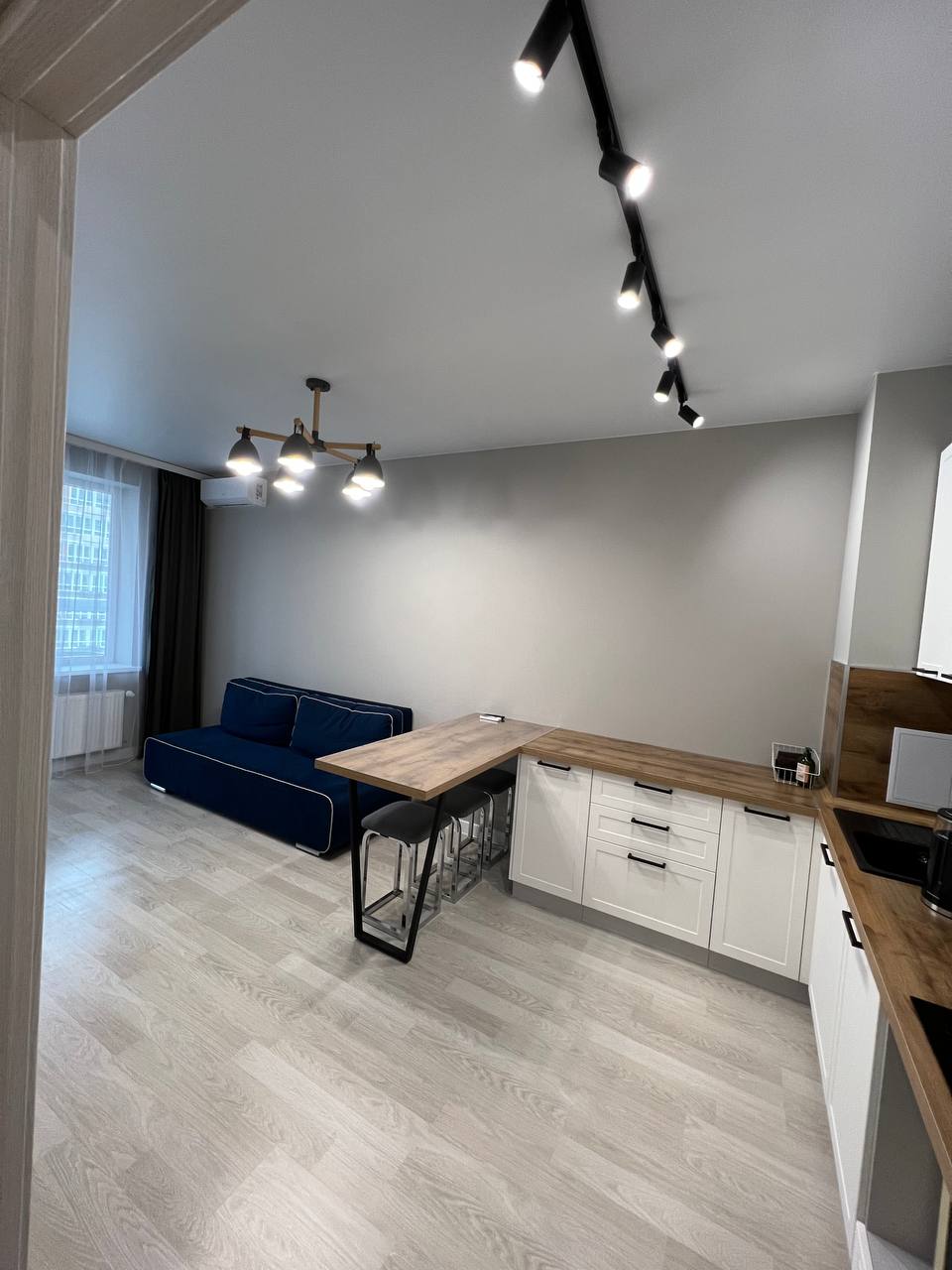 Фото Апартаменты в МКР Губернском