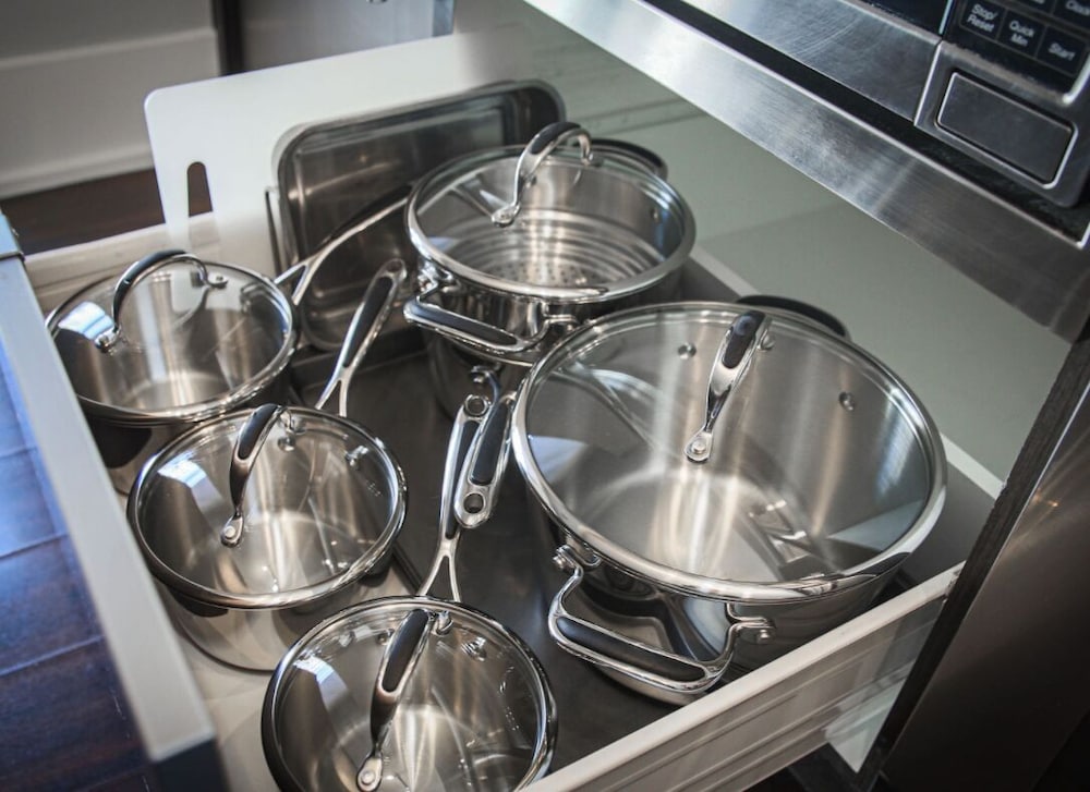 Фото Life Suites Loft - Cn Tower