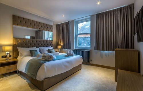 Гостиница Mansio Suites The Headrow в Лидсе