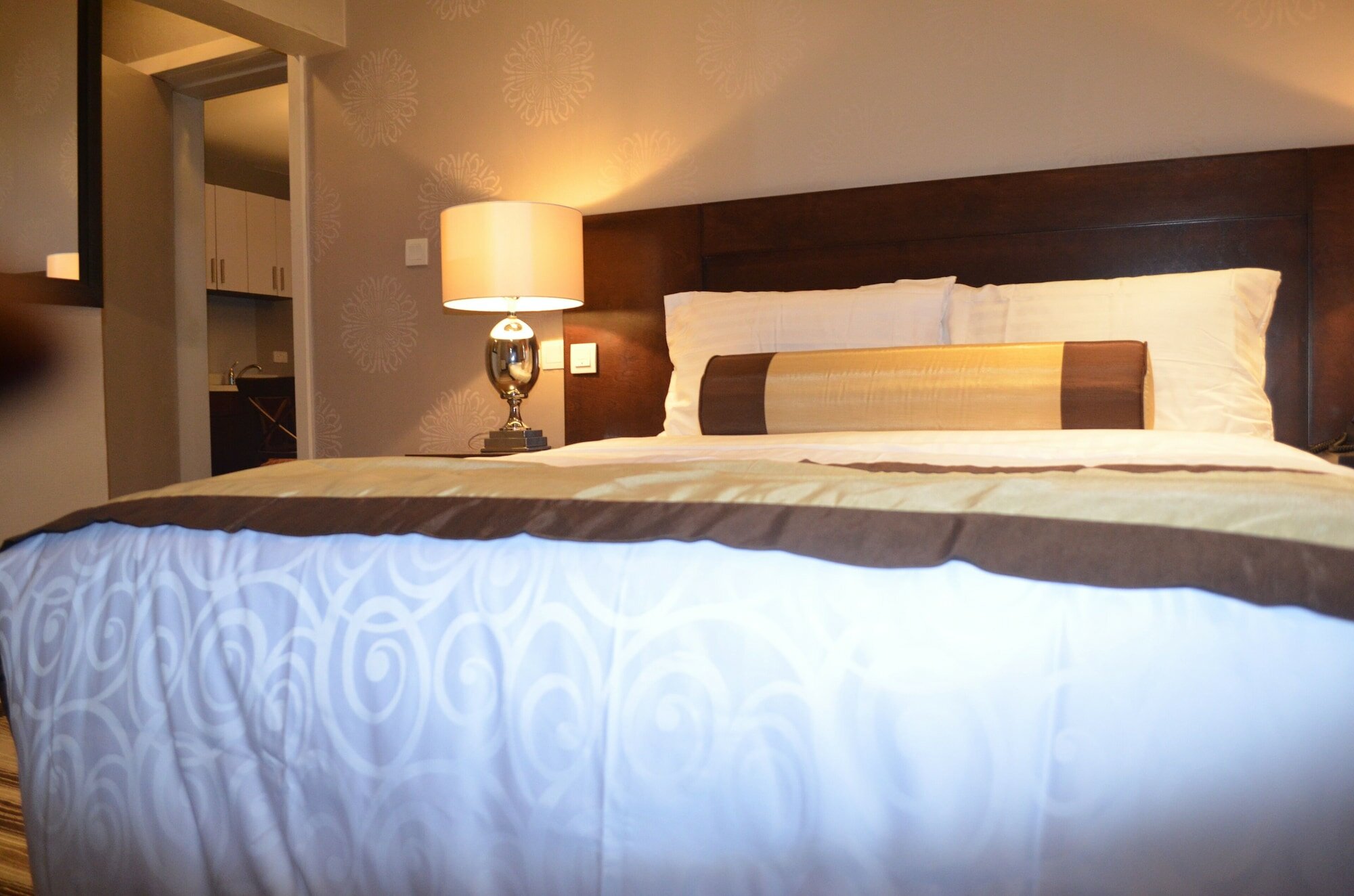 Фото Lakewood Luxury Apartment