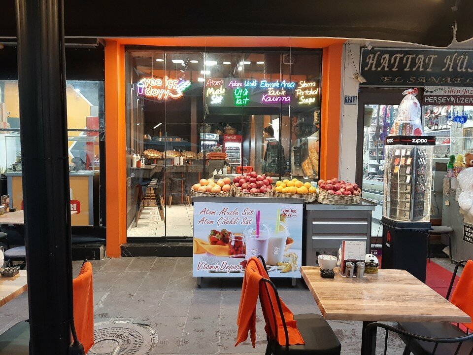 Fast food Eat and Be Satisfied, Konya, photo