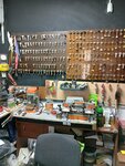 Дом быта (Akademika Dollezhalya Street, 32) ، خدمات محلية