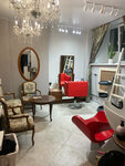 Generik Paris (Kostikova Street, 3) ، شركة الإدارة