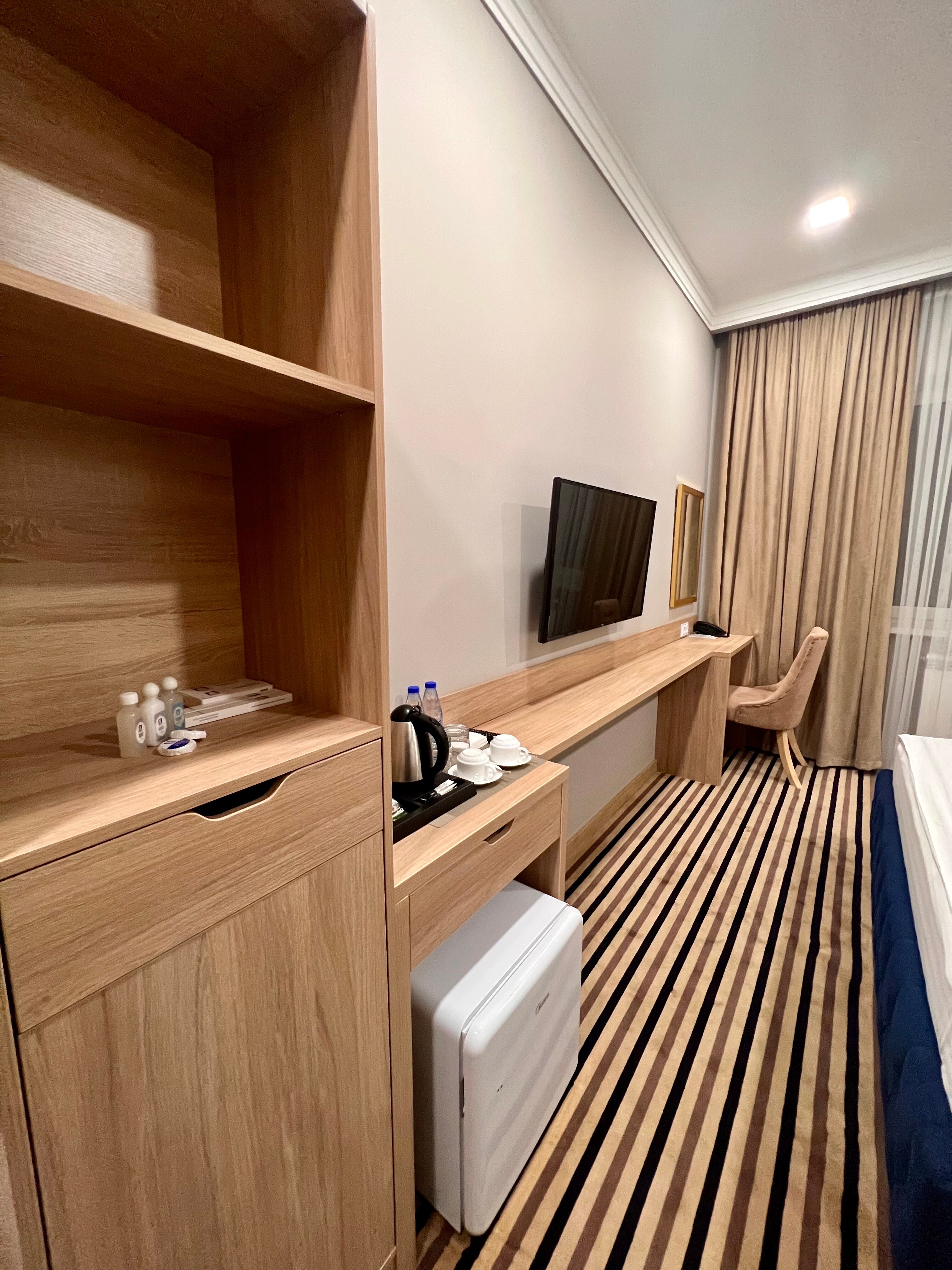 Фото Bristol Hotel Tashkent