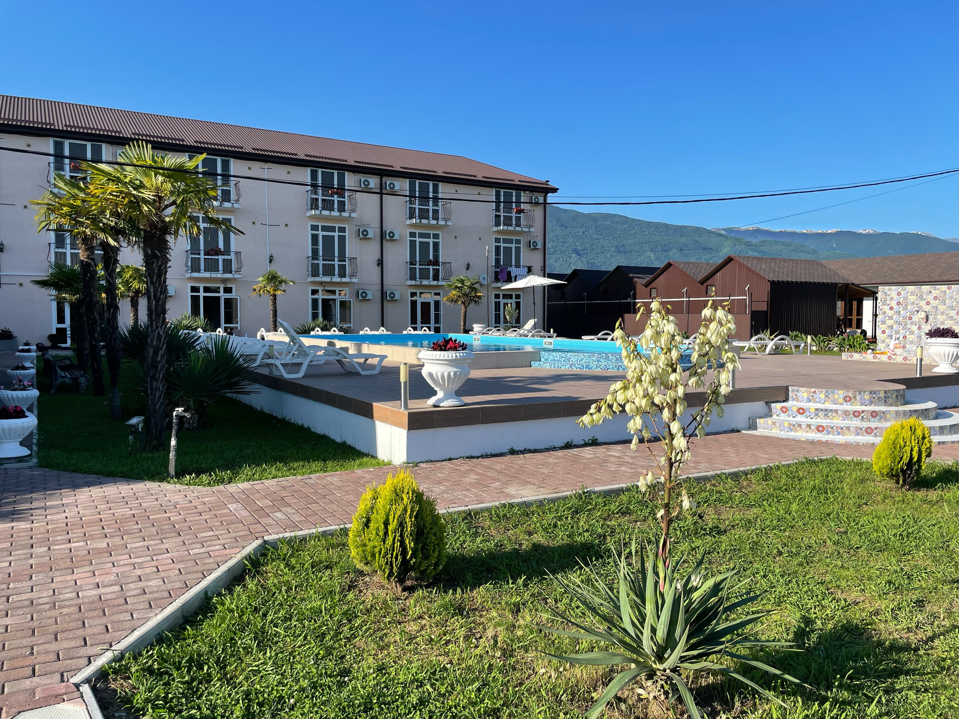 Фото отеля 1