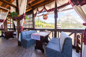 Ekaterina (Набережная улица No:9, посёлок городского типа Новый Свет), kafe  Kırım Cumhuriyeti'nden