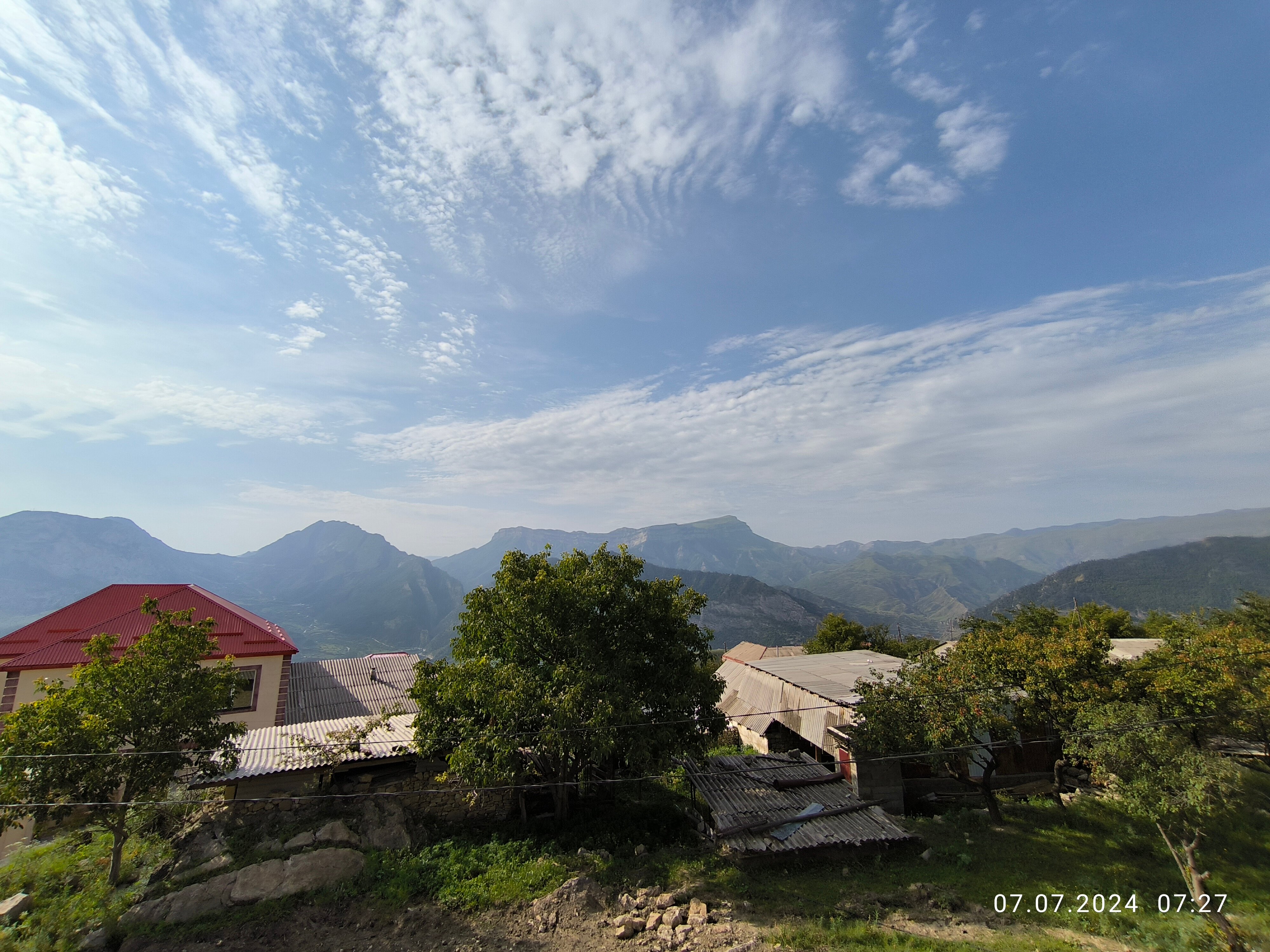 Фото У Магомеда