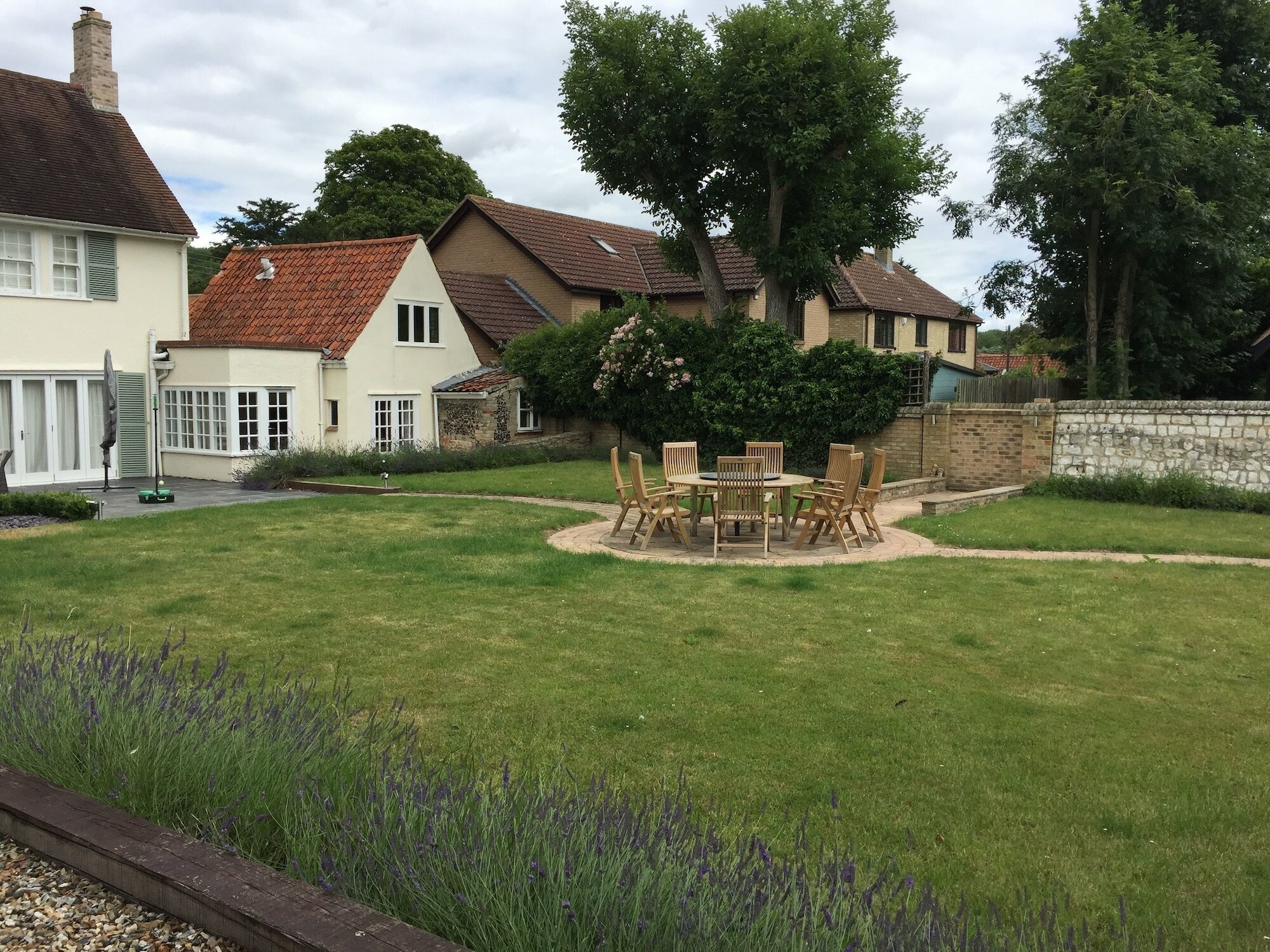 Фото Appletree Cottages