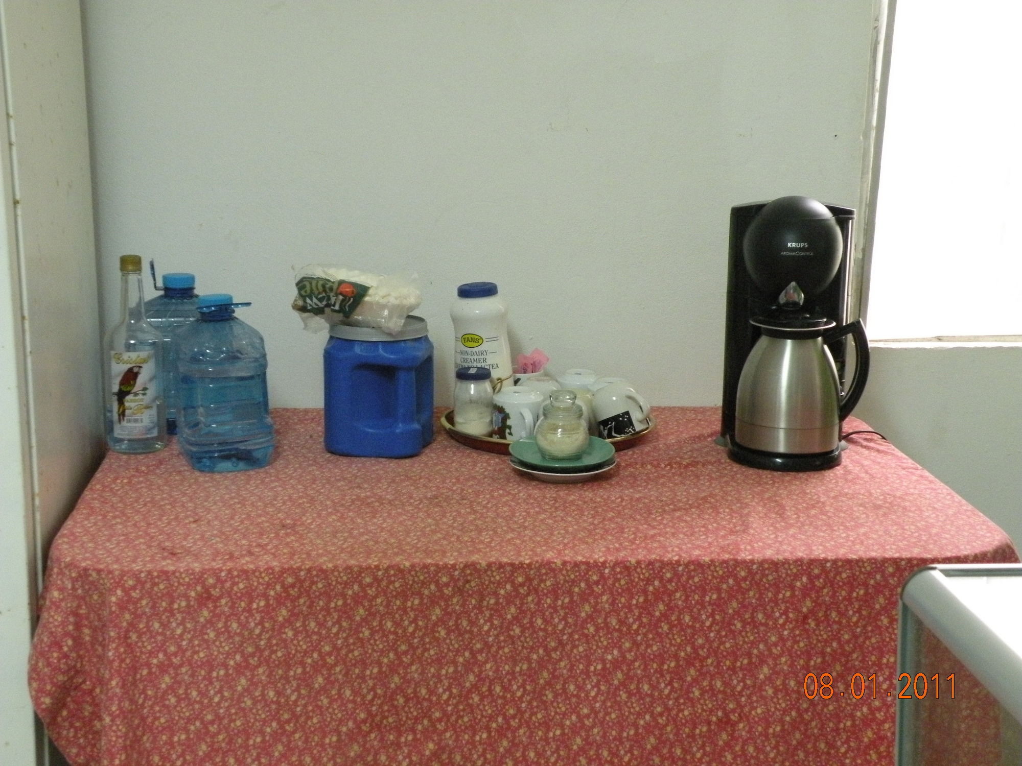 Фото The Red Hut Inn