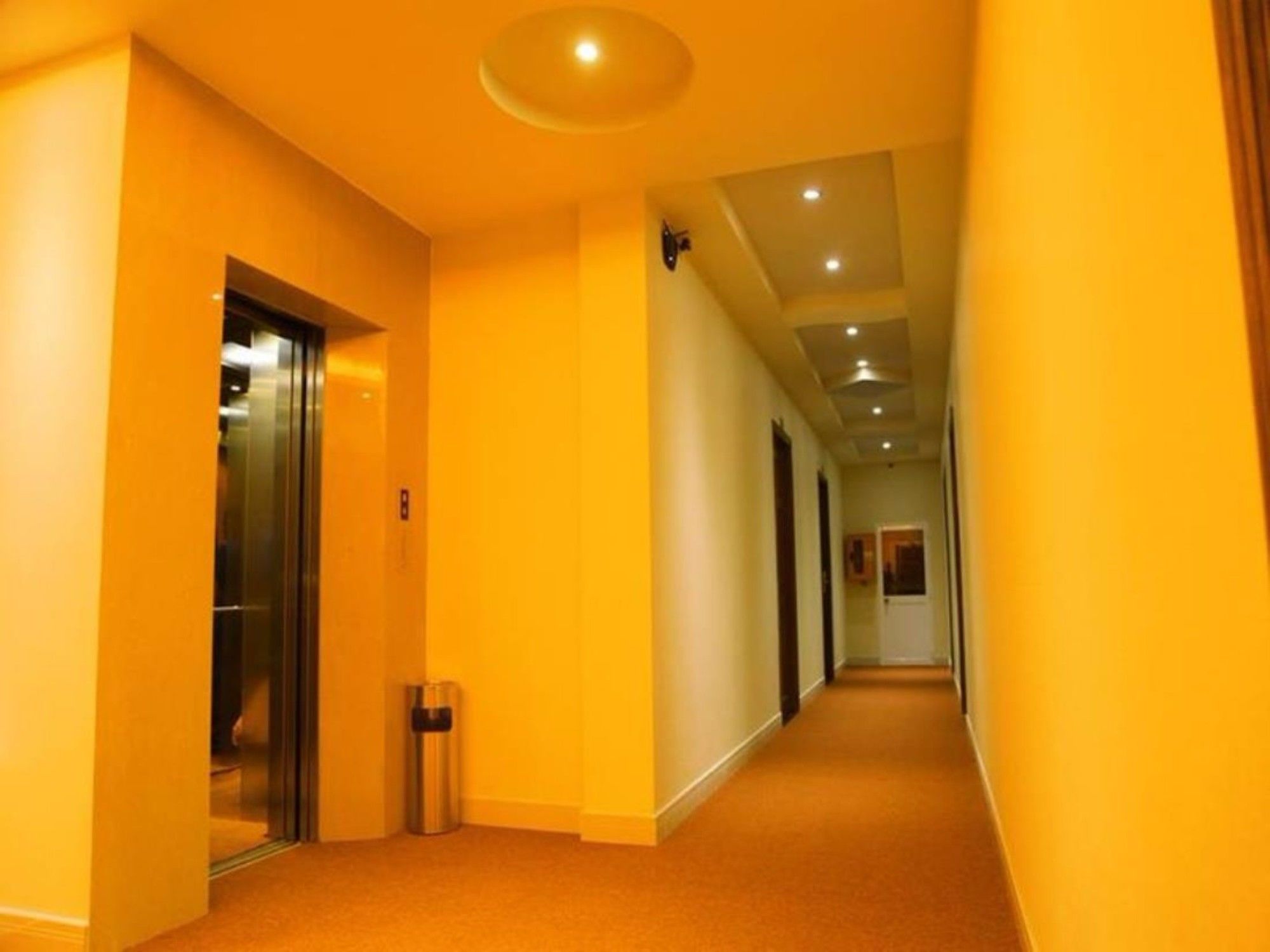 Фото Minh Kieu Hotel