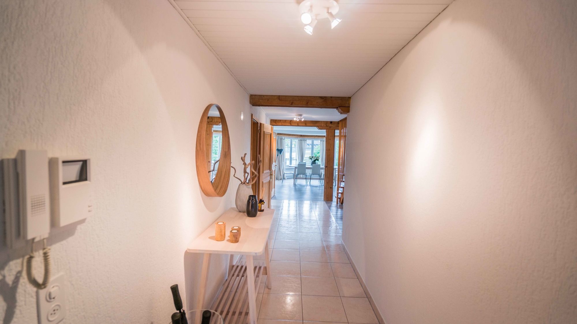 Фото Löwenplatz Apartment near Station by Airhome