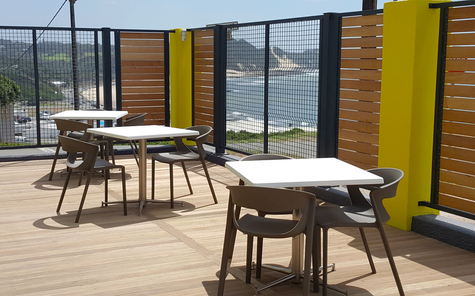 Фото The Paralian