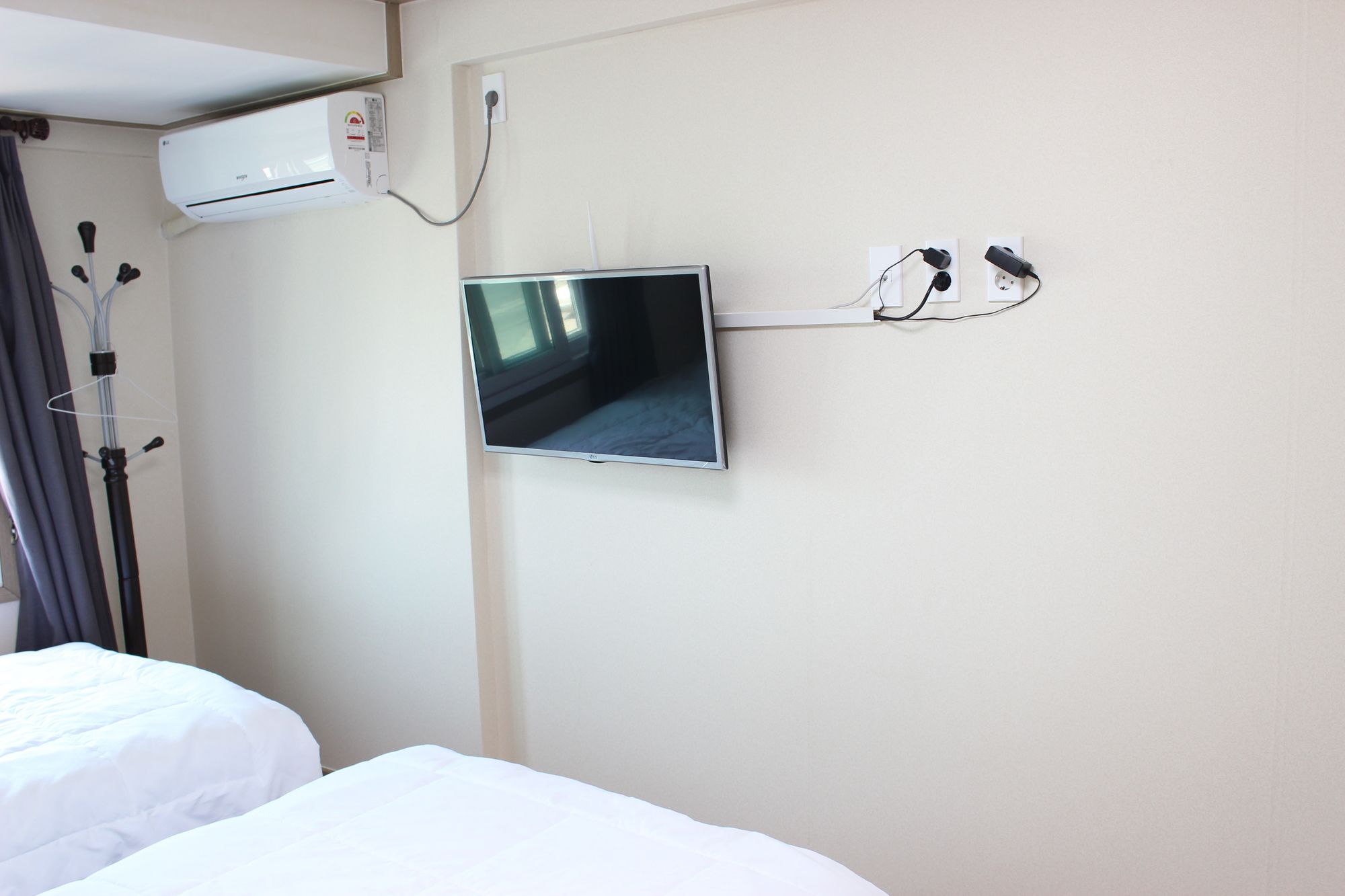 Фото The Lucete Hotel