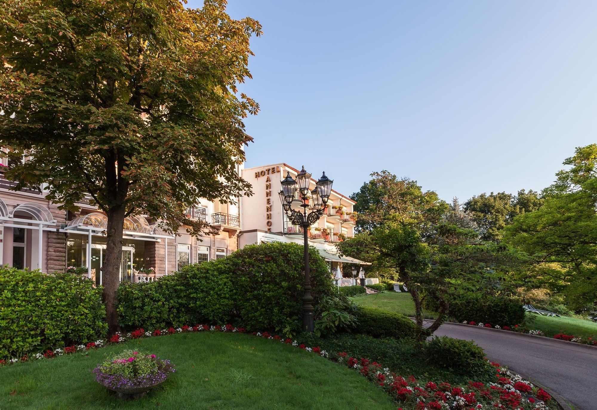 Фото Hotel Tannenhof