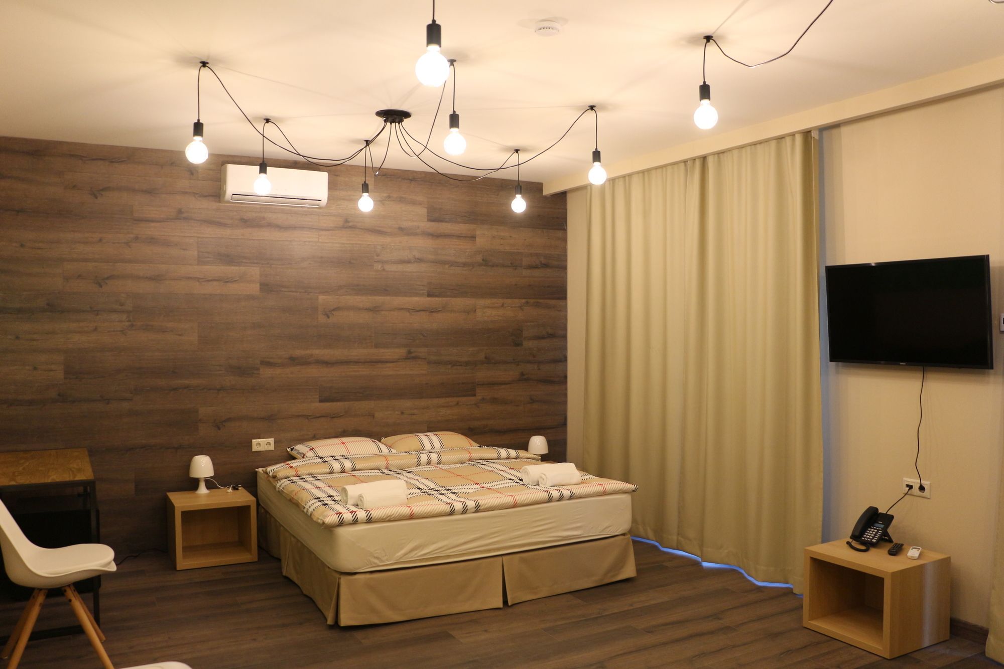 Фото Wine Hotel Chisinau